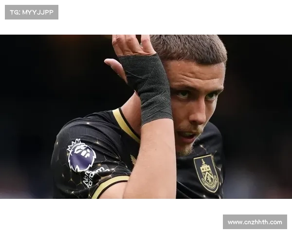 伯恩利乌龙球送礼，曼联客场两度领先却遭扳平